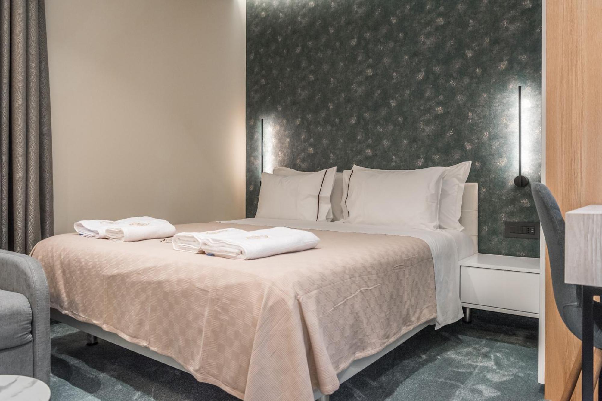 Piazza Luxury Apartments 地拉那 外观 照片